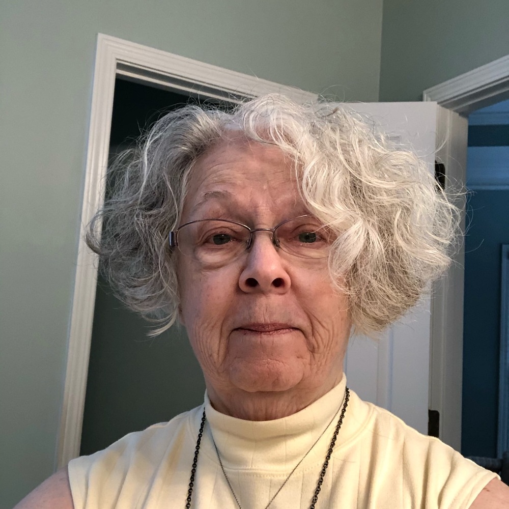 Meet your Posher, Carol